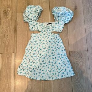 Zara mini dress size xs